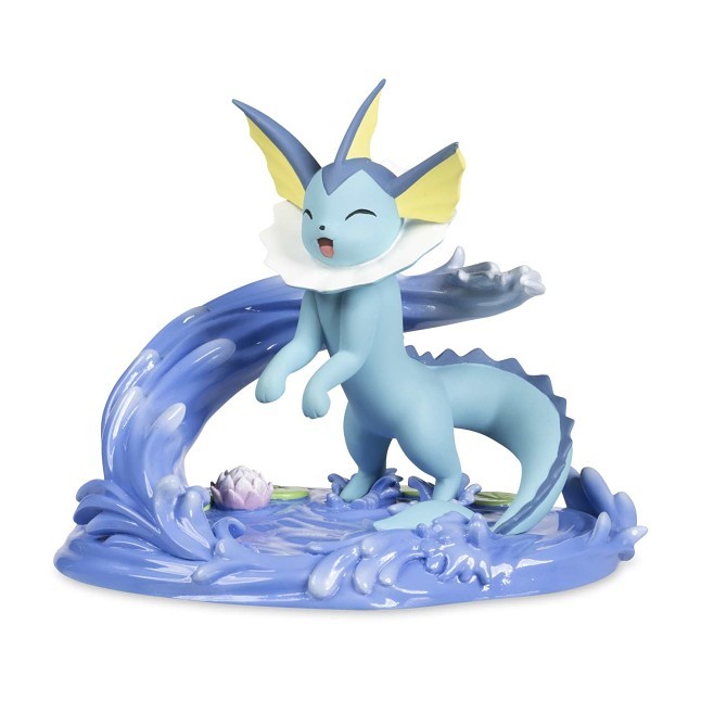 Playful Splashes with Vaporeon Evolving Personalities Figure